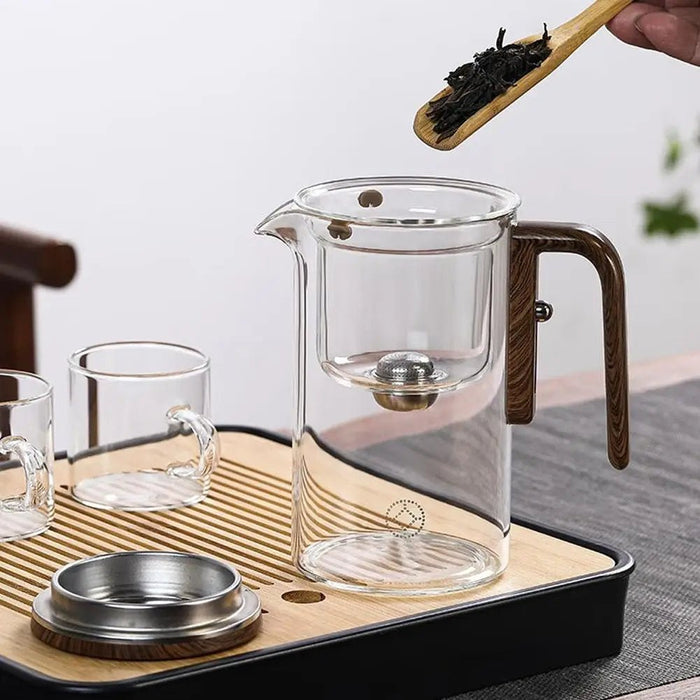 TEAVO Glas-Teekanne mit nachhaltigem Naturdesign für stilvollen Teegenuss mit Naturprodukten. Bamboria.